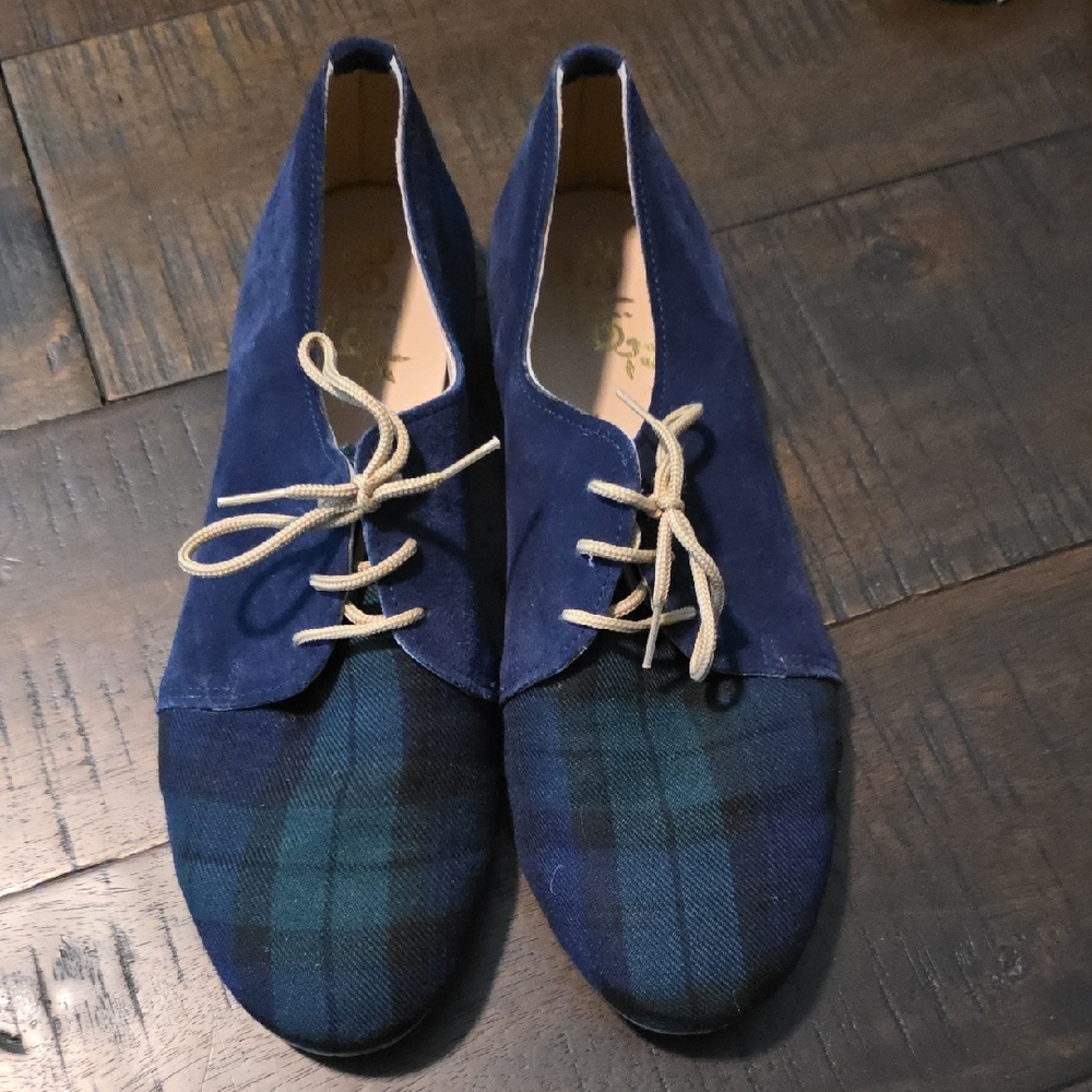 Navy & Green Plaid Men’s Lace-Up Oxfords